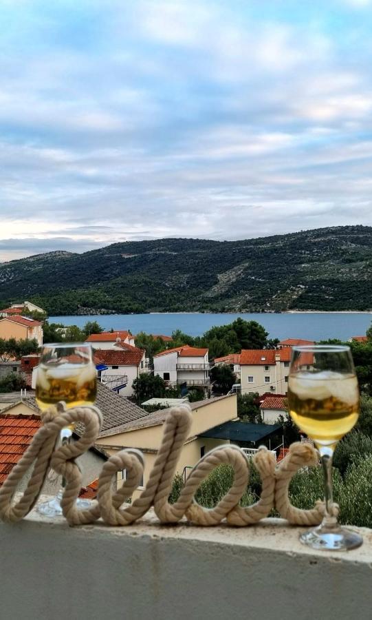 Apartman Relax Lägenhet Marina Exteriör bild
