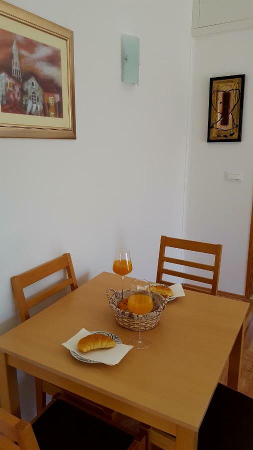 Apartman Relax Lägenhet Marina Exteriör bild