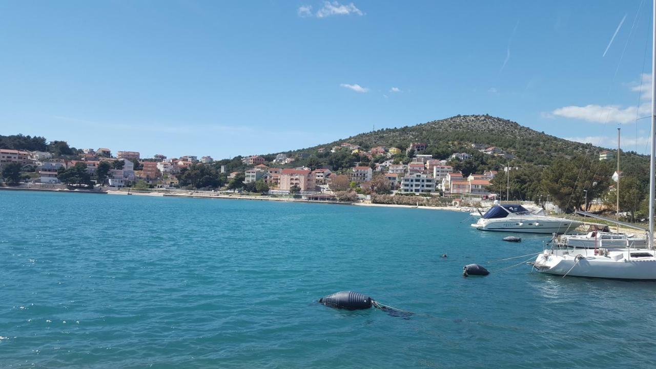 Apartman Relax Lägenhet Marina Exteriör bild