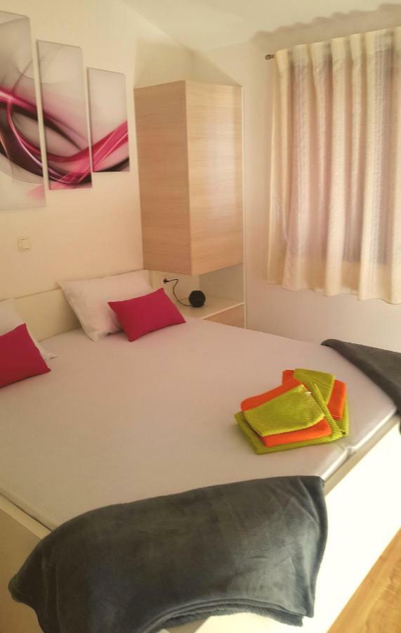 Apartman Relax Lägenhet Marina Exteriör bild
